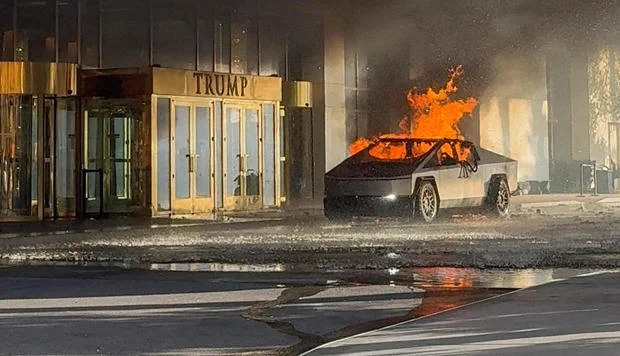 Explosão de Tesla Cybertruck